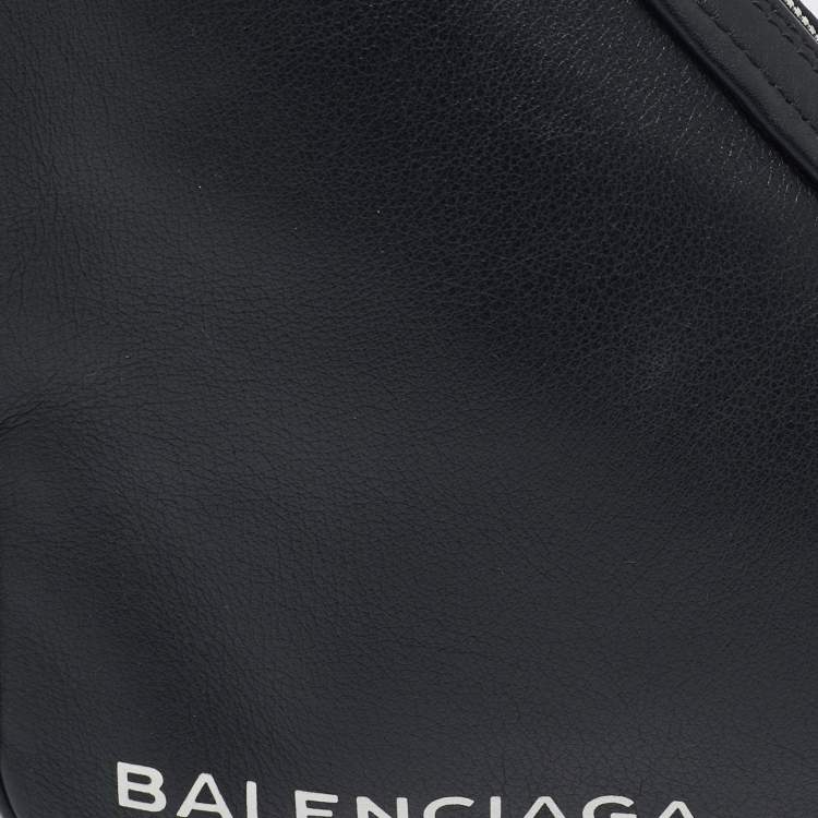 Pre Owned Balenciaga Black Leather Triangle Pouch