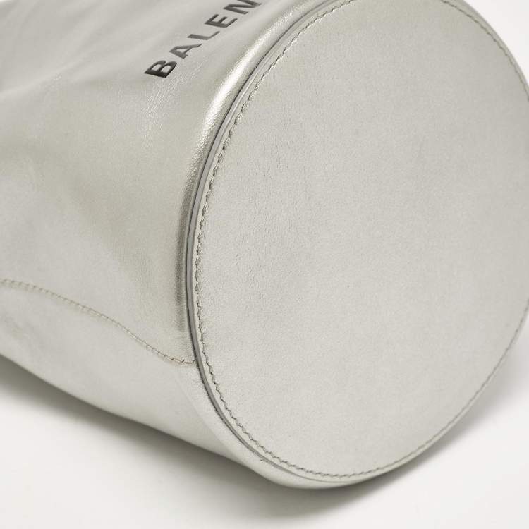 Pre Owned Balenciaga Silver Leather XS Everyday Bucket Bag