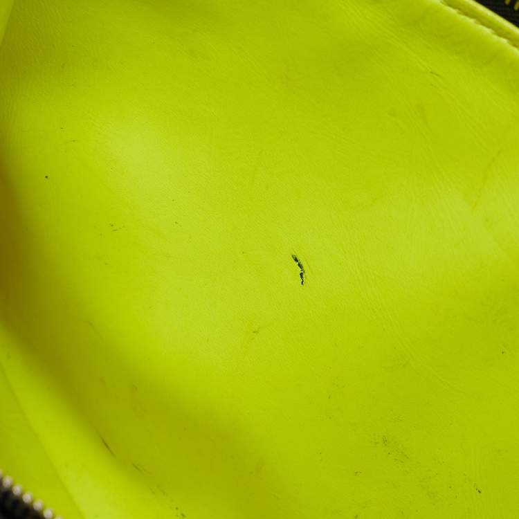 Pre Owned Balenciaga Black Leather Zip Pouch