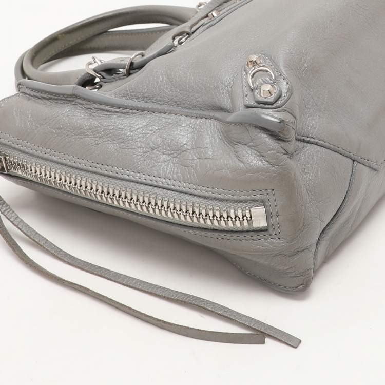Pre Owned Balenciaga Grey Leather Mini Papier A4 Zip Around Bag