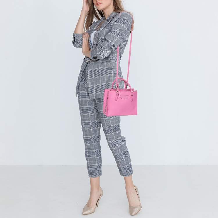 Pre Owned Balenciaga Pink Leather Mini Metallic Edge Papier A4 Tote