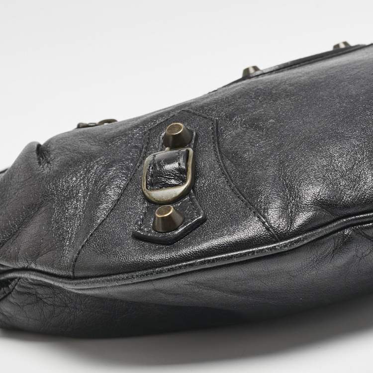 Pre Owned Balenciaga Black Leather Classic Hardware Oval Clutch