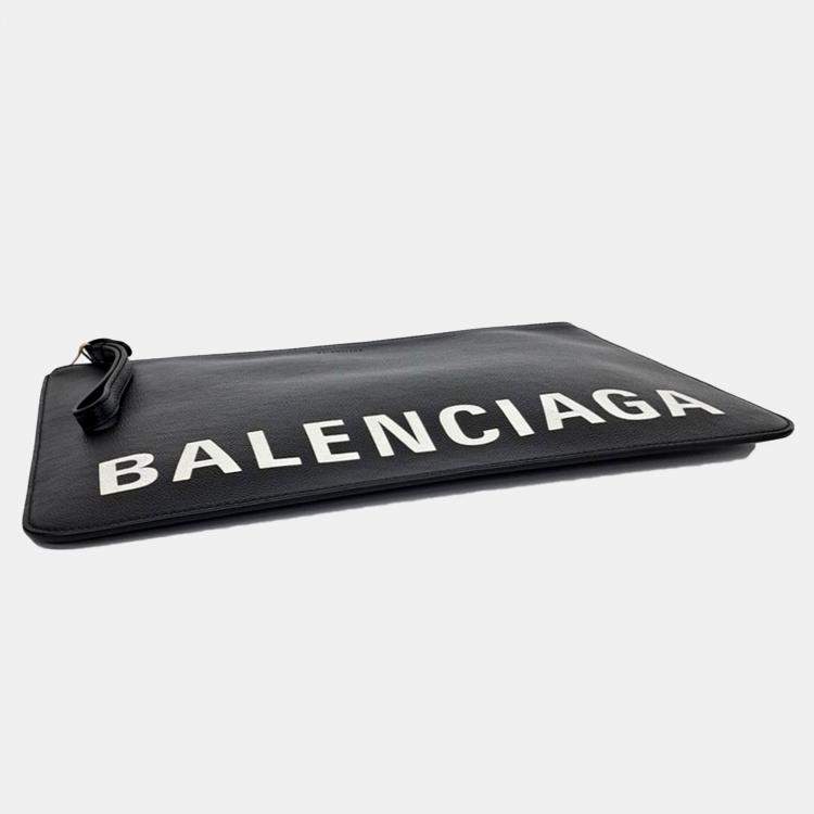 Pre Owned Balenciaga Black Leather clutch