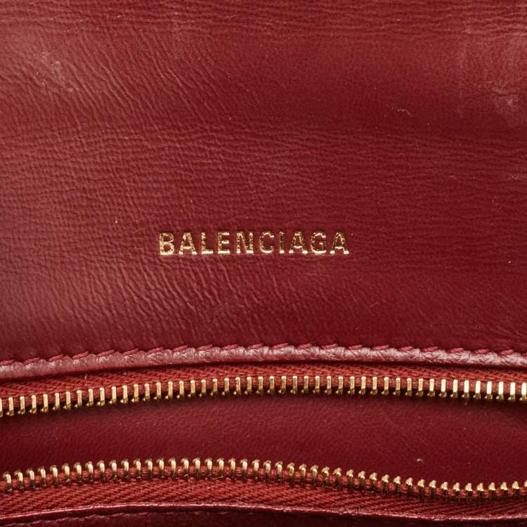 Pre Owned Balenciaga Burgundy Croc Embossed Leather Small Hourglass Top Handle Bag