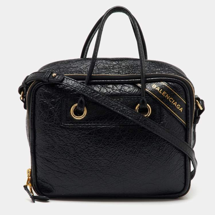 Pre Owned Balenciaga Black Crackle Leather Small Blanket Square Bag