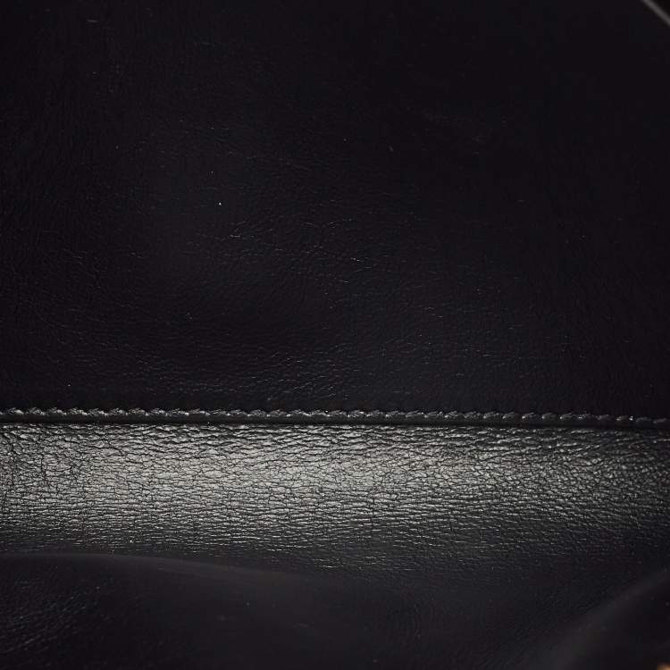 Pre Owned Balenciaga Black Leather Neo Classic Pouch Crossbody Bag