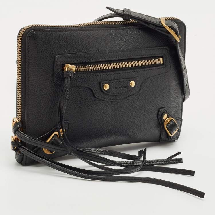 Pre Owned Balenciaga Black Leather Neo Classic Pouch Crossbody Bag
