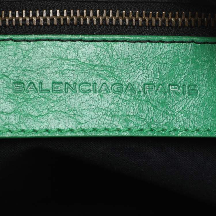 Pre Owned Balenciaga Green Leather Flat Clutch