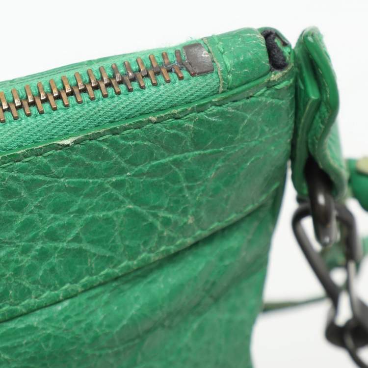 Pre Owned Balenciaga Green Leather Flat Clutch