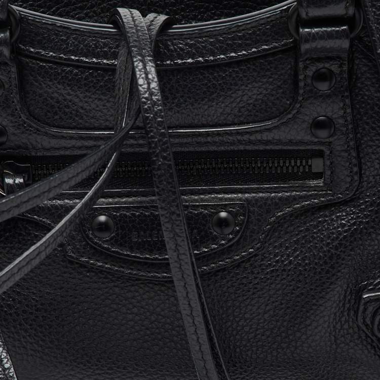 Pre Owned Balenciaga Black Leather Mini Neo Classic City Shoulder Bag