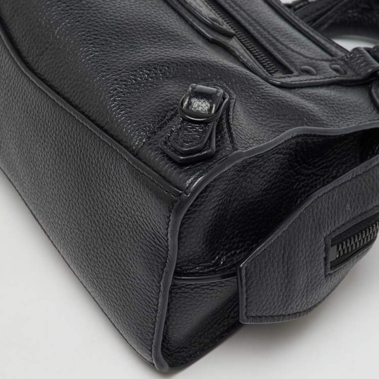 Pre Owned Balenciaga Black Leather Mini Neo Classic City Shoulder Bag