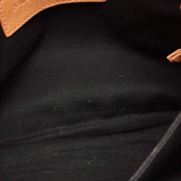 Pre Owned Balenciaga Peach Leather SH Classic Envelope Clutch