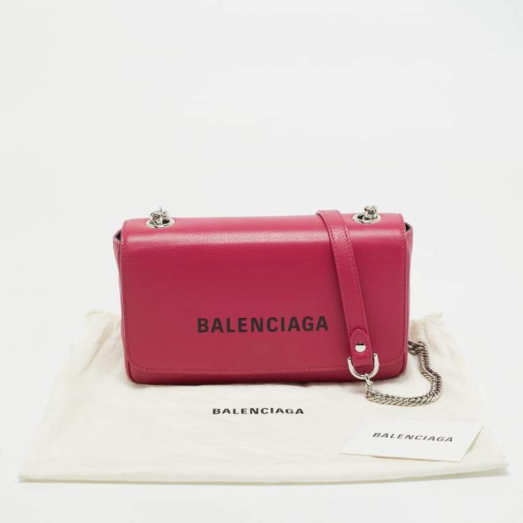 Pre Owned Balenciaga Pink Leather Logo Everyday Flap Shoulder Bag
