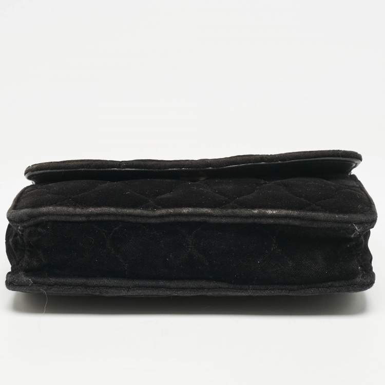 Pre Owned Balenciaga Black Quilted Velvet BB Crystals Wallet On Chain