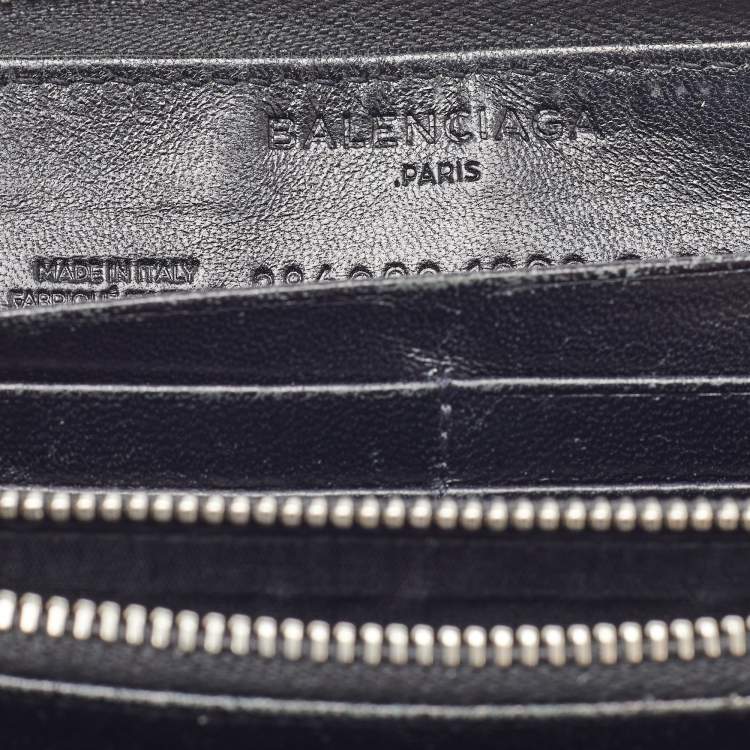 Pre Owned Balenciaga Black Leather Zip Around Wallet