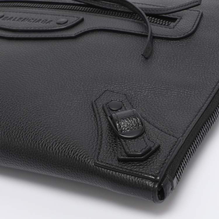 Pre Owned Balenciaga Black Leather Neo Pouch Clutch