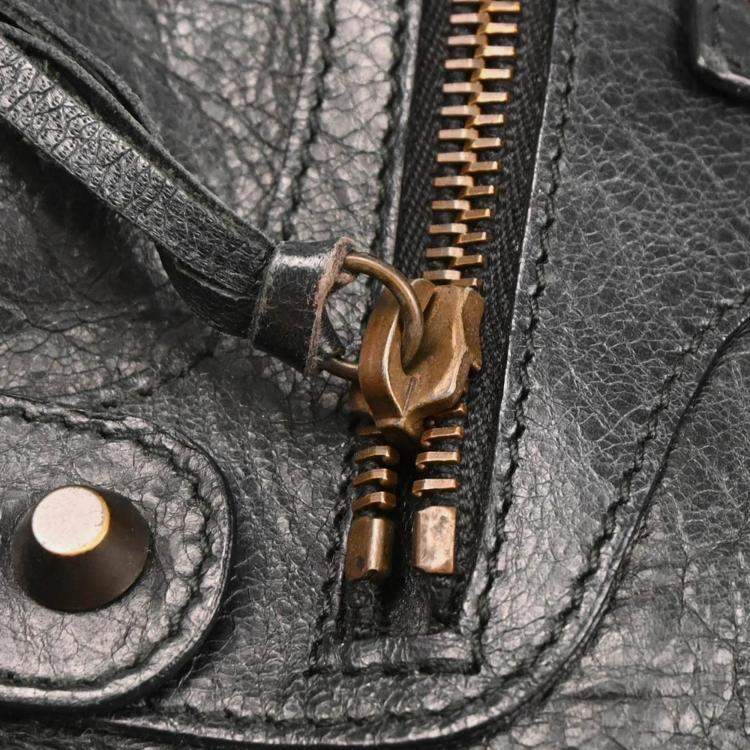 Pre Owned Balenciaga Classic City Medium Black Leather Handbag