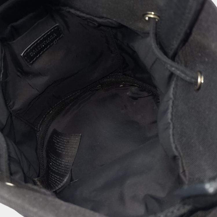 Pre Owned Balenciaga Black Fabric Wheel Drawstring Bucket Bag XS