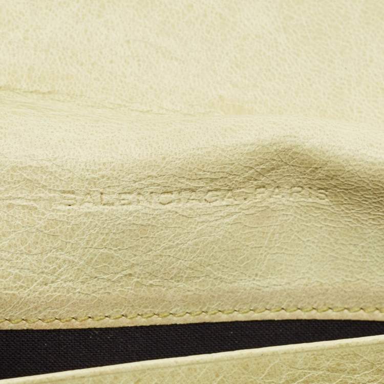 Pre Owned Balenciaga Light Green Leather RH Classic Money Continental Wallet