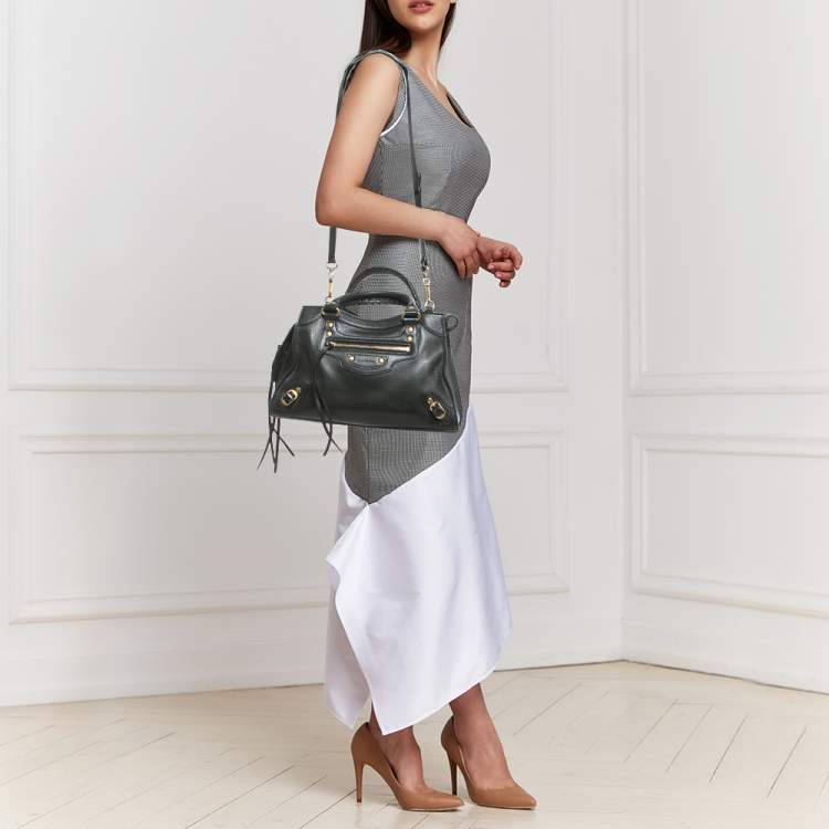 Pre Owned Balenciaga Black Leather Small Neo Classic Tote