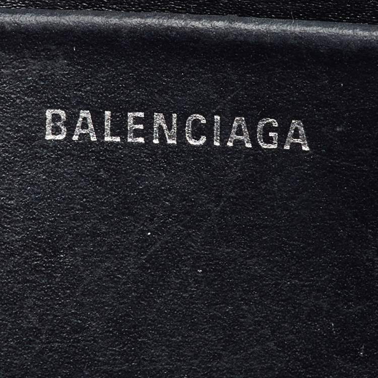 Pre Owned Balenciaga Black Leather Small Everyday Camera Crossbody Bag