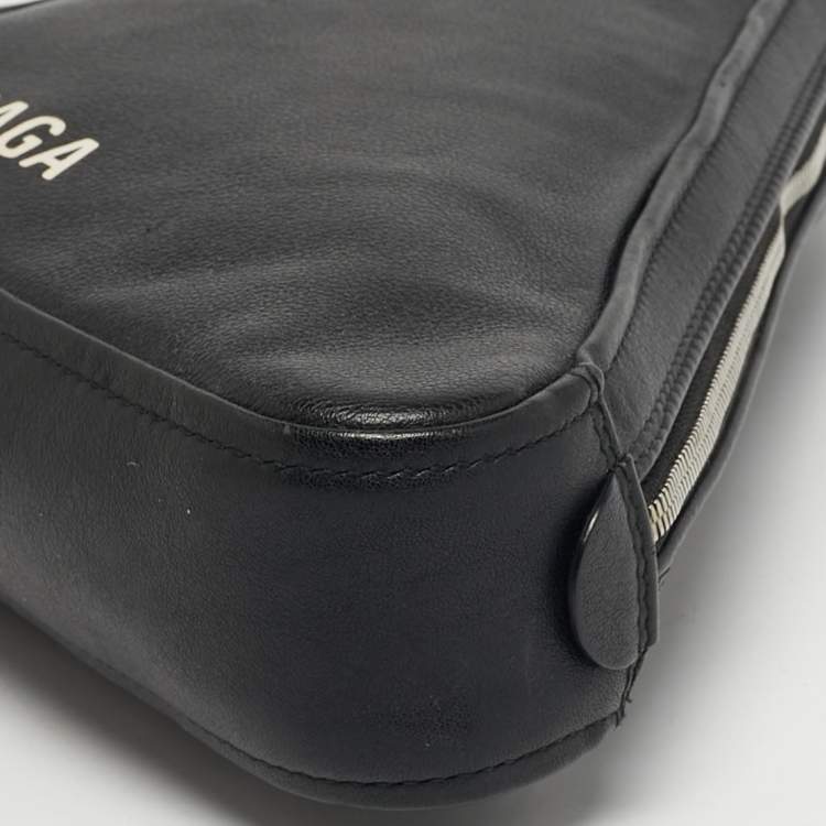 Pre Owned Balenciaga Triangle Black Leather Pouch 