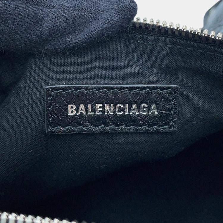 Pre Owned Balenciaga Le Cagoule Cylinder Shoulder Bag Black Leather