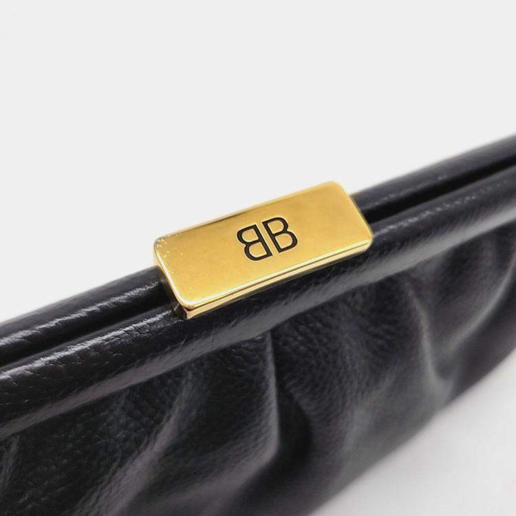 Pre Owned Balenciaga Black Leather Cloud XS Clutch Bag