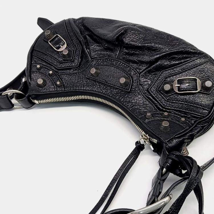 Pre Owned Balenciaga Black Leather Piercing Le Cargo Bag XS