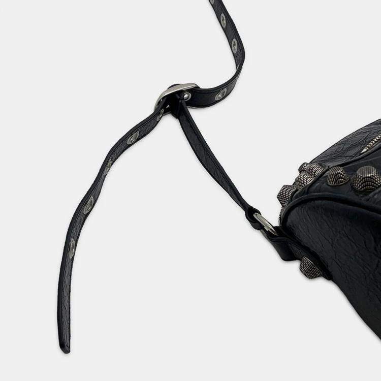 Pre Owned Balenciaga Le Cagoule Cylinder Shoulder Bag Black Leather