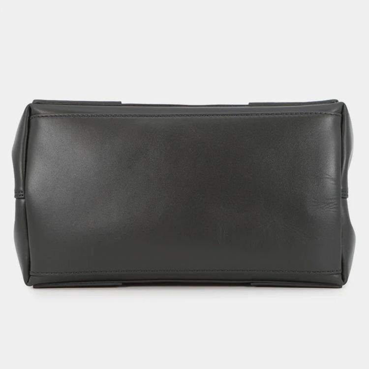 Pre Owned Balenciaga Black Cabas Punching Logo Tote Bag Black Leather Size S