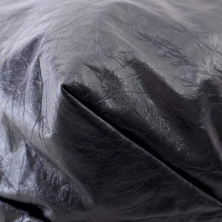 Pre Owned Balenciaga Black Medium Calfskin Crush Tote