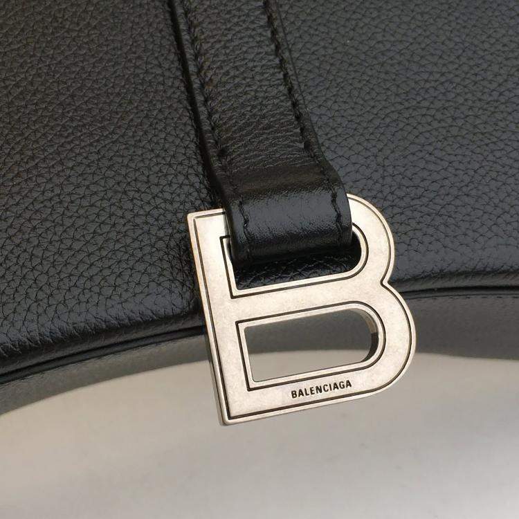 مملوكة مسبقًا Balenciaga Small East West Hourglass