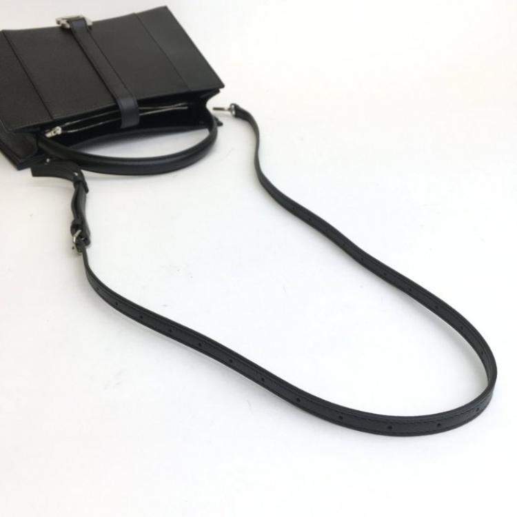 مملوكة مسبقًا Balenciaga Small East West Hourglass