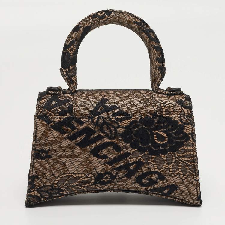 Pre Owned حقيبة بالنسياغا هورغلاس صغيرة جداً يَد علوية جلد ودانتيل أسود/عارٍ