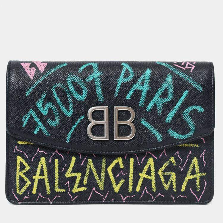 مملوكة مسبقًا Balenciaga Black Leather Graffiti Crossbody Bag