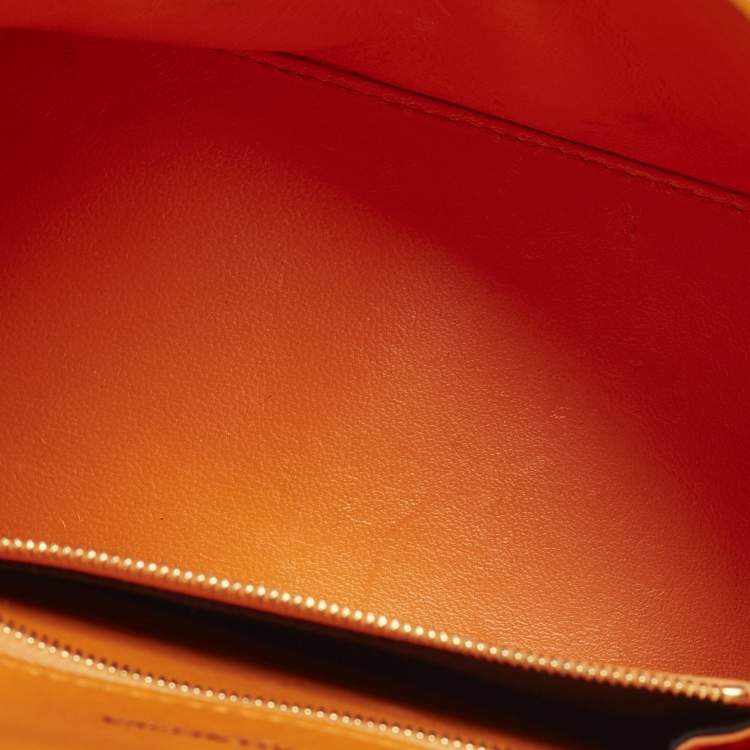 مملوكة مسبقًا Balenciaga Hourglass  Small Croc Embossed LeatherTop Handle Bag