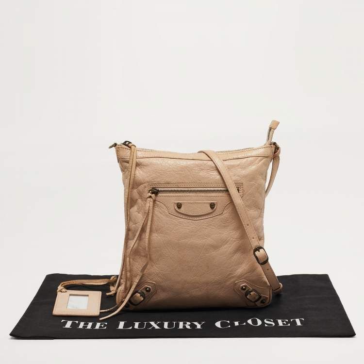 Pre Owned Balenciaga Classic Pink Leather Crossbody Bag