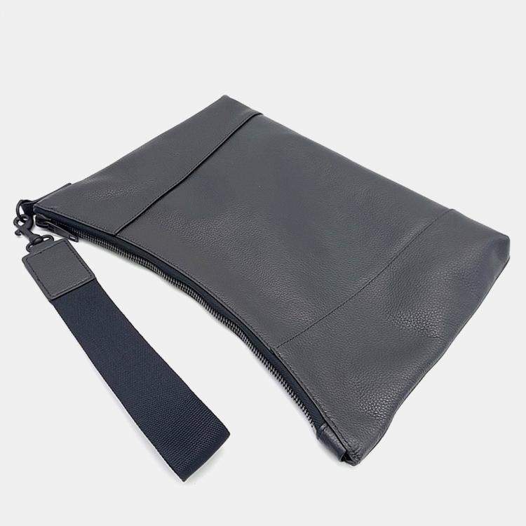 Pre Owned Balenciaga Black Leather clutch