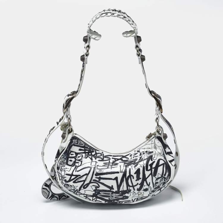 Pre Owned Balenciaga Graffiti Le Cagole XS White Leather Shoulder Bag