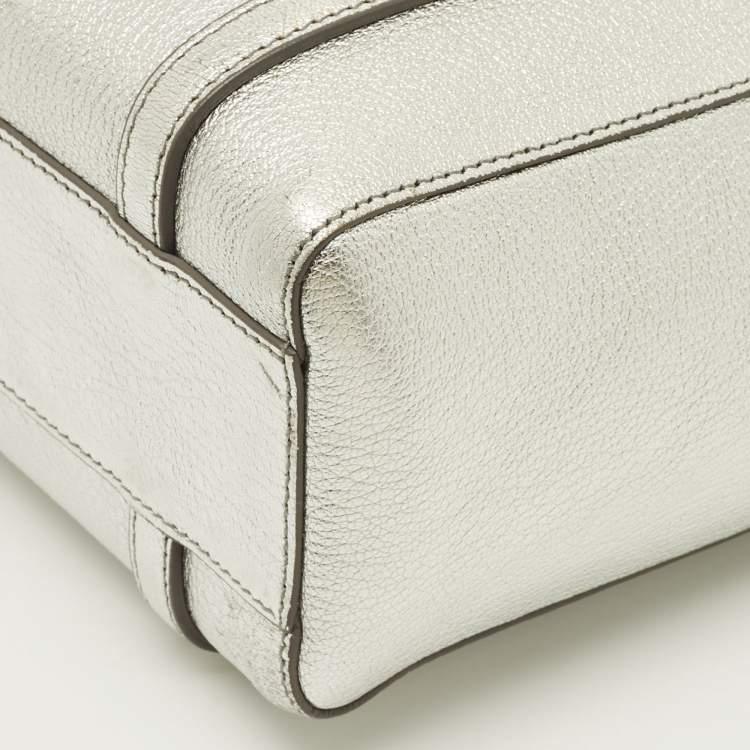 مملوكة مسبقًا Balenciaga Everyday XXS Silver Leather Tote