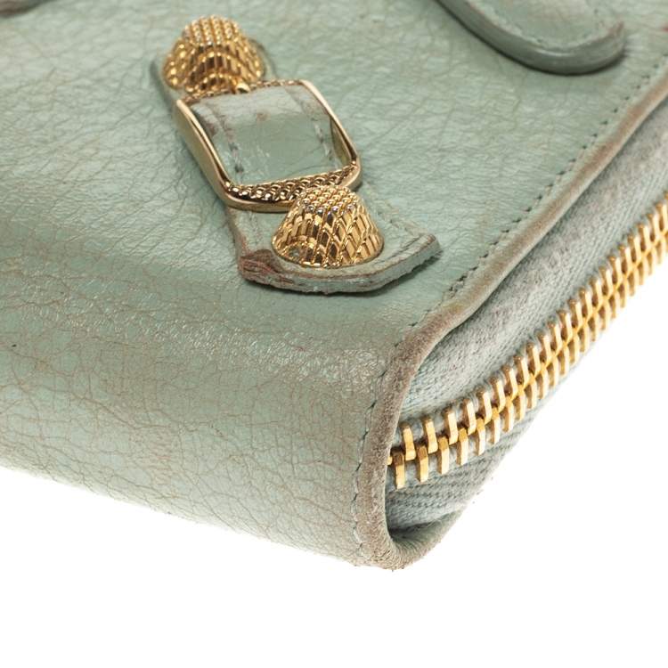 مملوكة مسبقًا Balenciaga Vert D'eau Leather City Zip Around Wallet
