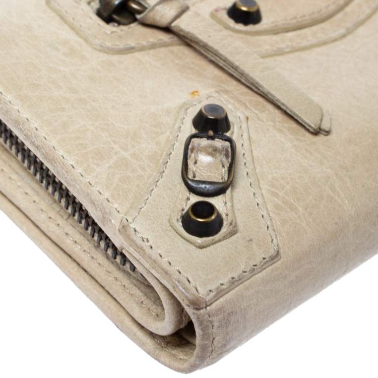 Pre Owned Balenciaga Beige Oryx Leather Compact Wallet