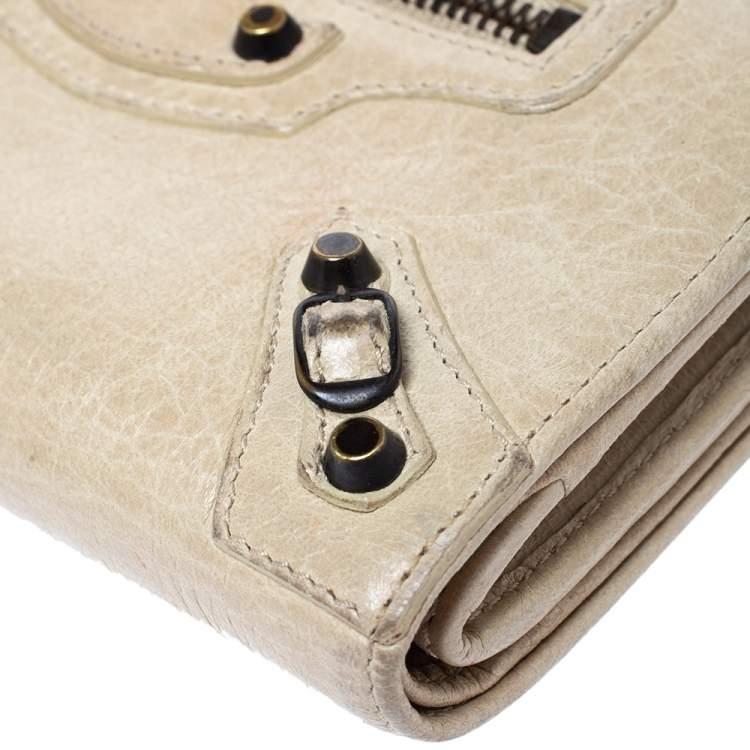 Pre Owned Balenciaga Beige Oryx Leather Compact Wallet
