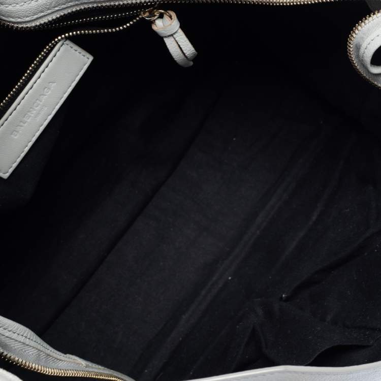 مملوكة مسبقًا Balenciaga Gris Glace Leather Classic Metallic Edge City Bag