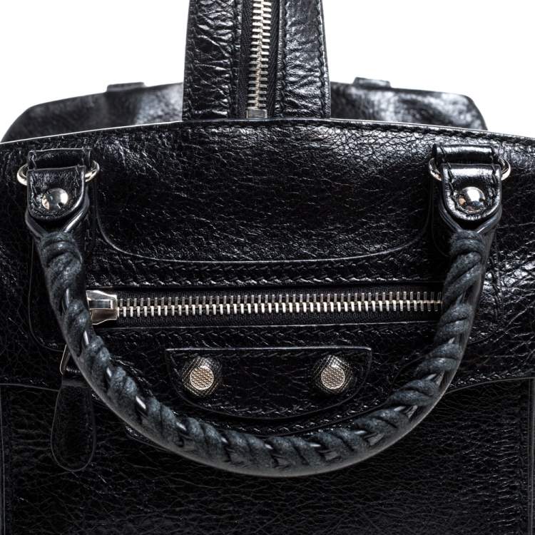 Pre Owned Balenciaga Black Leather RH Zip Traveler Backpack