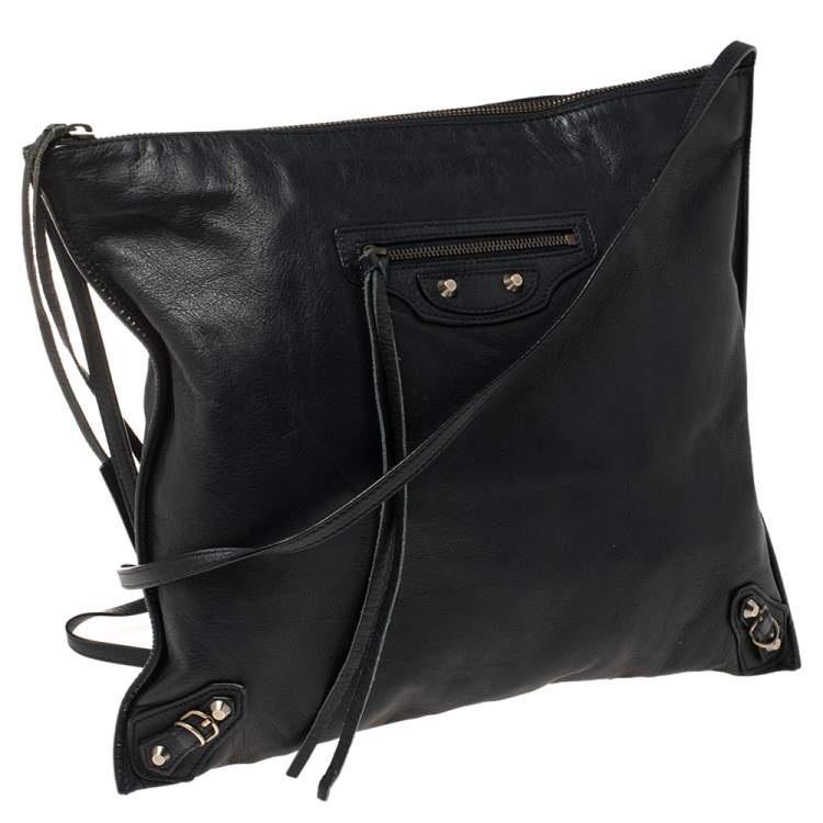 Pre Owned Balenciaga Bleu Obscur Leather Milkyway Papier Messenger Bag