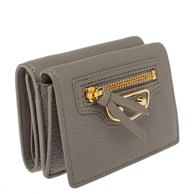 مملوكة مسبقًا Balenciaga Gris Taupe Leather Mini Metallic Edge Wallet