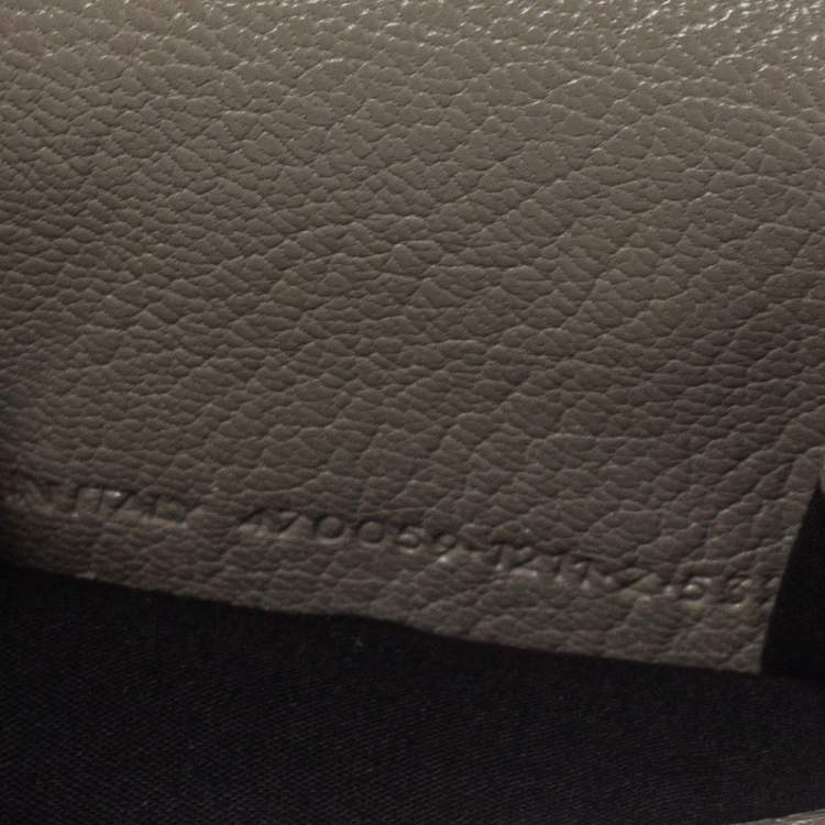 مملوكة مسبقًا Balenciaga Gris Taupe Leather Mini Metallic Edge Wallet