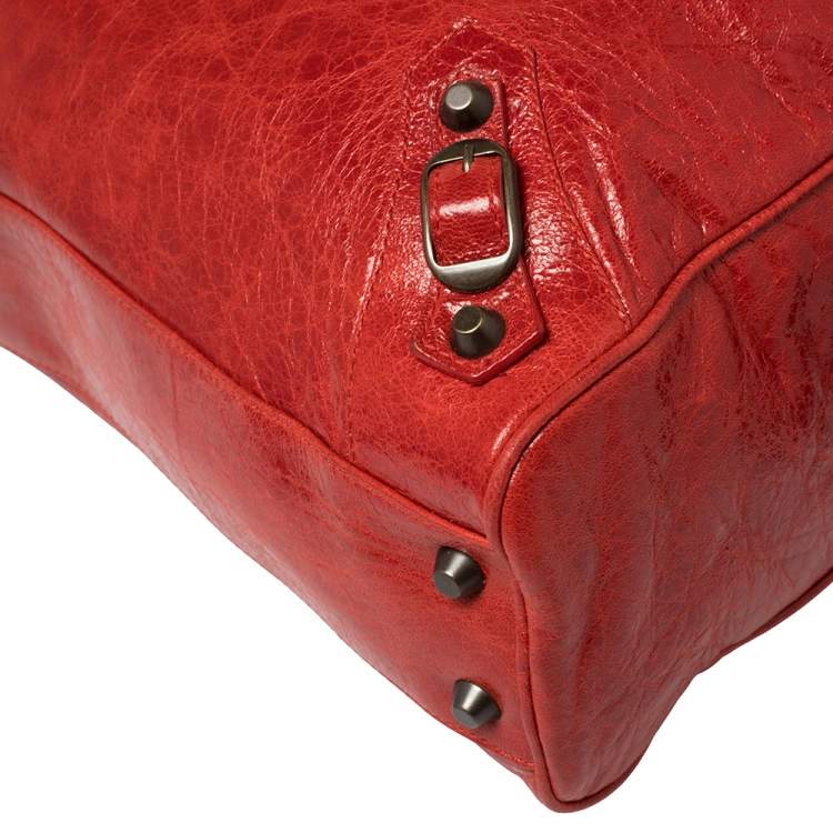 مملوكة مسبقًا Balenciaga Blood Chevre Leather Mini RH Bowling Bag